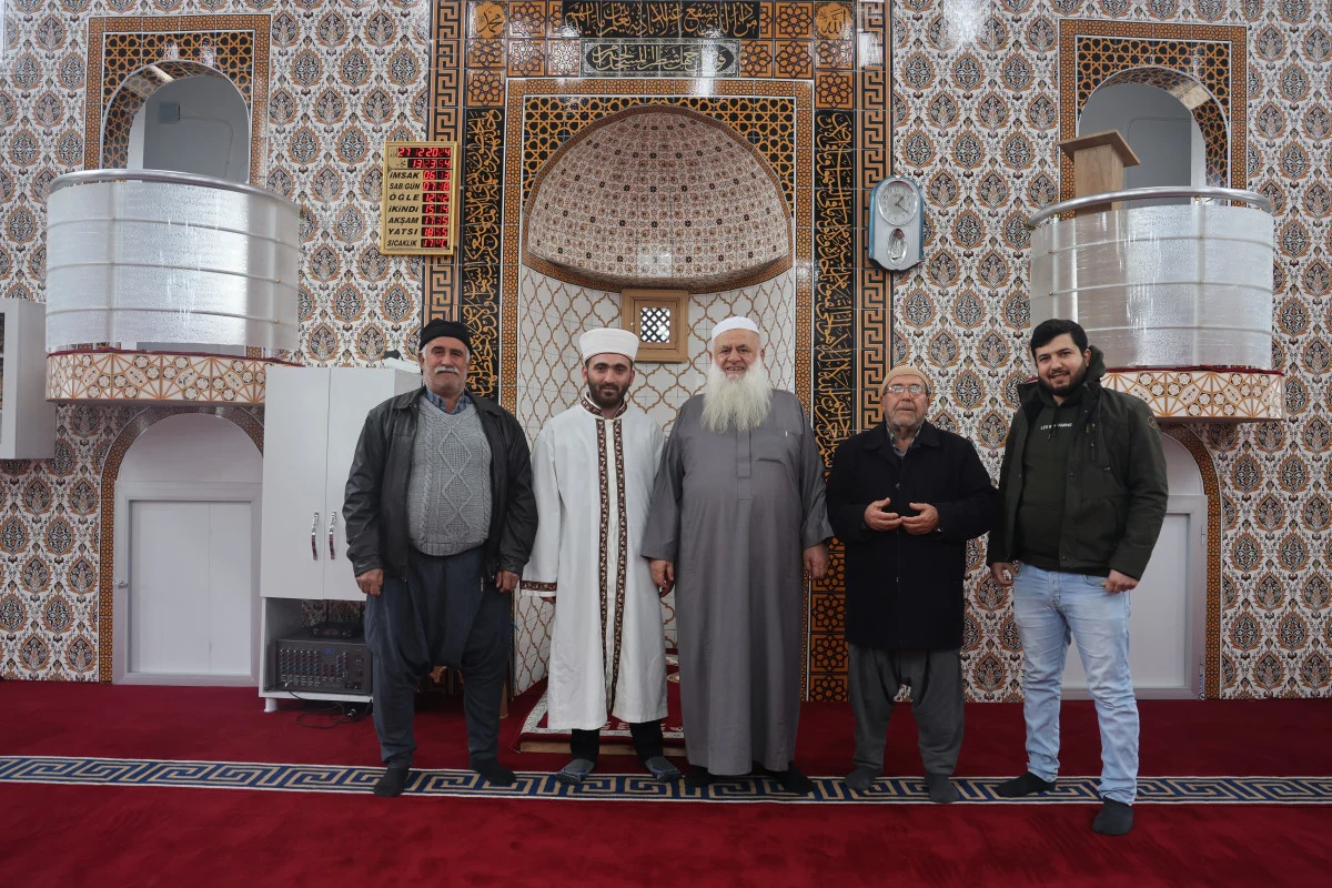 Suriyeli vatandaş ülkesine dönmeden cami yaptırdı