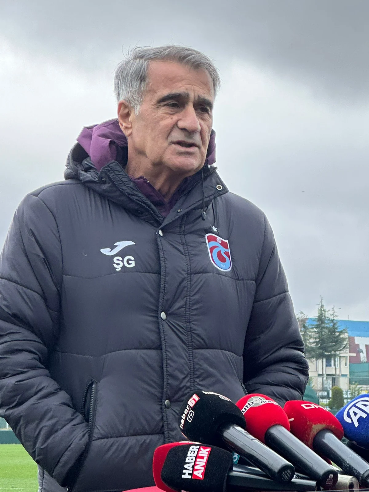 Şenol Güneş’ten Savic ve transfer açıklaması!