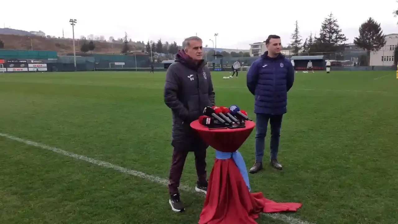 Şenol Güneş’ten Savic ve transfer açıklaması!