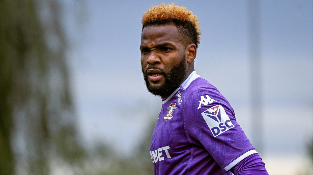 Süper Lig’in sevilen takımına transfer yasağı!