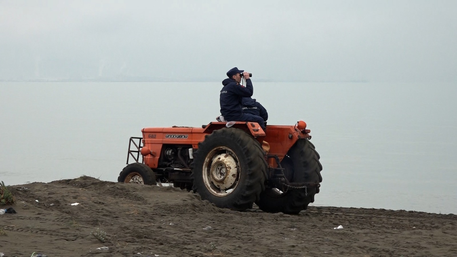 Samsun'da kayıp balıkçı aranıyor! 'Daha önce 2-3 sefer batmışlardı'