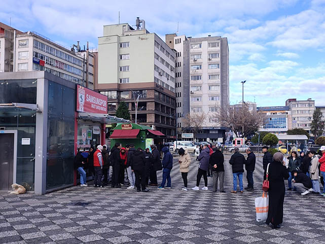 Karadeniz derbisi ateşi yandı! Bilet sıraları uzadı