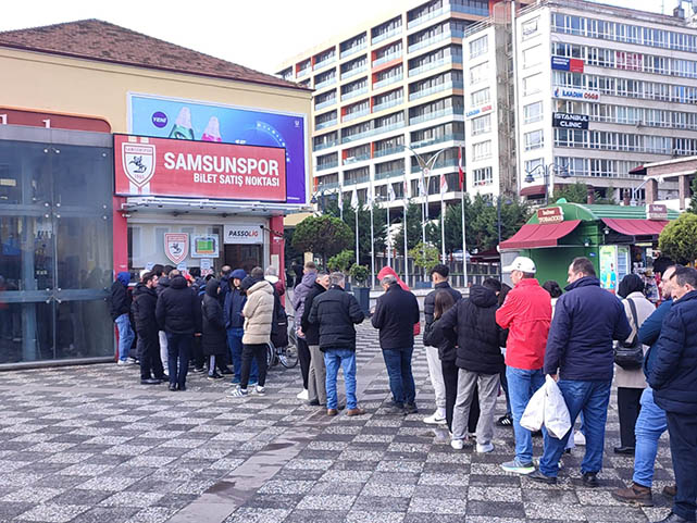 Karadeniz derbisi ateşi yandı! Bilet sıraları uzadı