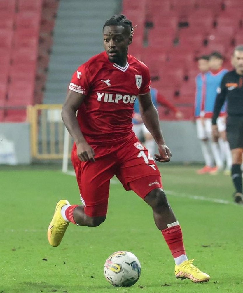 Samsunspor'da ilk ayrılık 50 bin Euro'ya alındı 2 dakika oynatılıp gönderildi