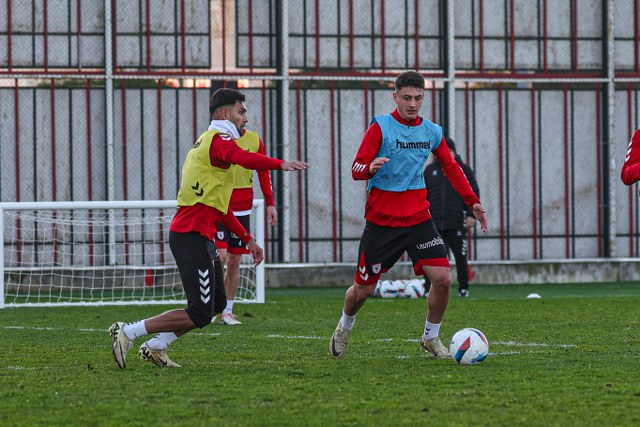 Samsunspor Trabzonspor maçı için hız kesmiyor