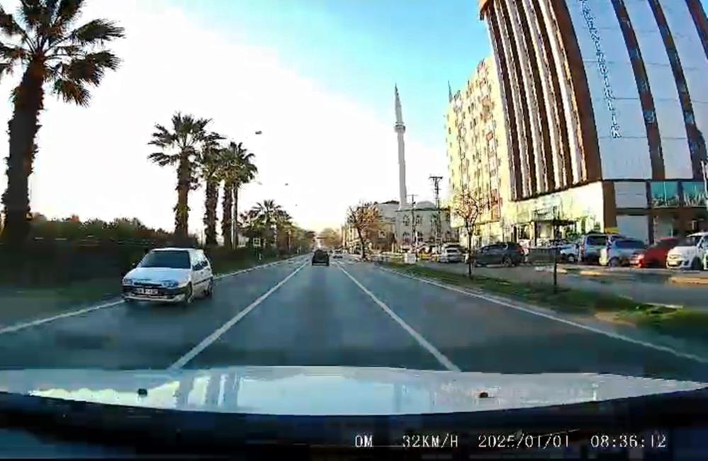 Samsun'da ters yönden giden araç görenleri şok etti