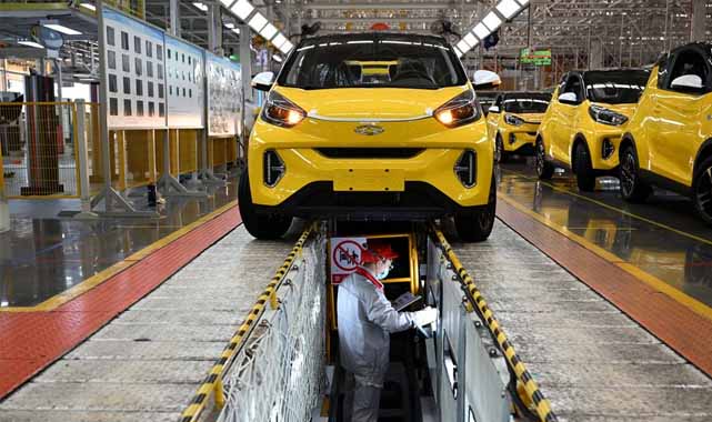 Çin’den gelen araçların ek vergisi yükseldi