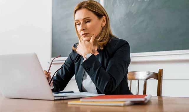 Akademide eğitim alacak öğretmen adaylarına aylık ödenecek