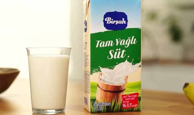 Üç harfli market zincirinde gıda skandalı! Sütün içinden su çıktı