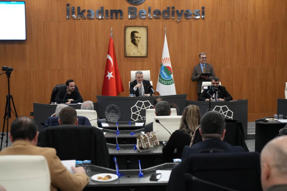 İhsan Kurnaz: Kimsenin ekmeği ile oynamadık