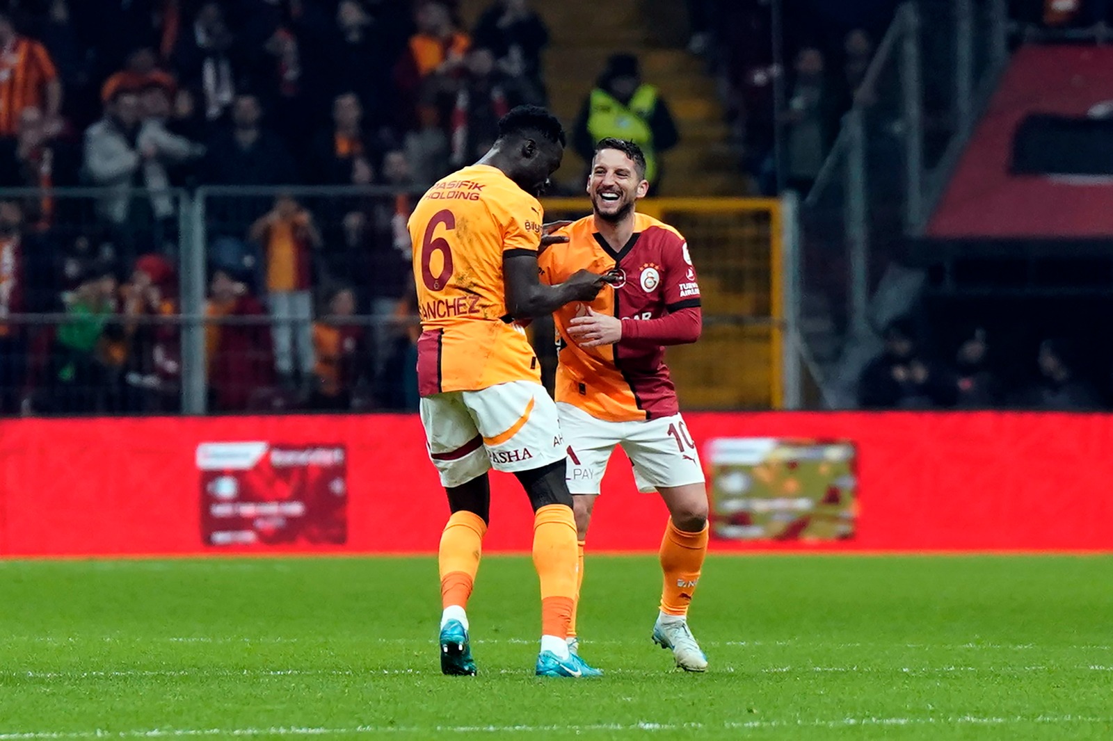 Galatasaray-Başakşehir Ziraat Türkiye Kupası maçı sonuçlandı: 4 gol var kazanan yok!