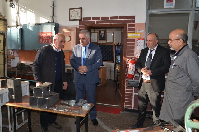 Samsun Bafra Mesleki ve Teknik Anadolu Lisesi öğrencilerinden pelet soba üretimi