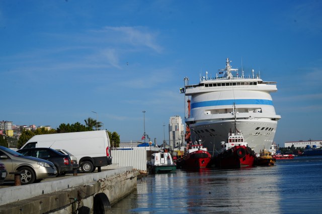 Samsun'a bin 15 Rus turist geldi