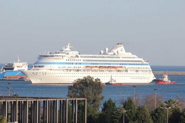 Samsun'a bin 15 Rus turist geldi