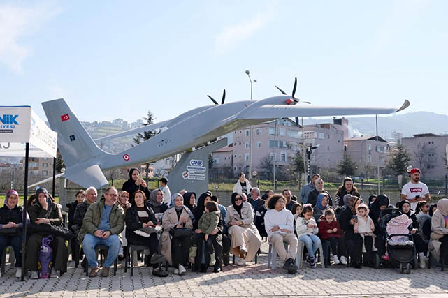 Canikli mucitler yeteneklerini sergiliyor