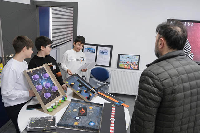 Canikli mucitler yeteneklerini sergiliyor