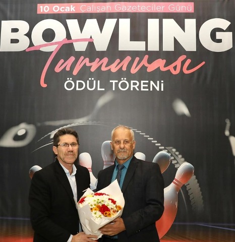 Samsun'da Çalışan Gazeteciler Günü Bowling Turnuvası'nı gazeteci Sedat Öksüzoğlu kazandı