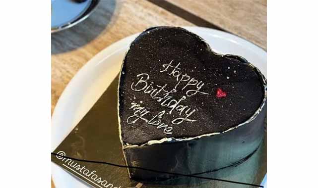 Mustafa Sandal ve Melis Sütşurup barıştı