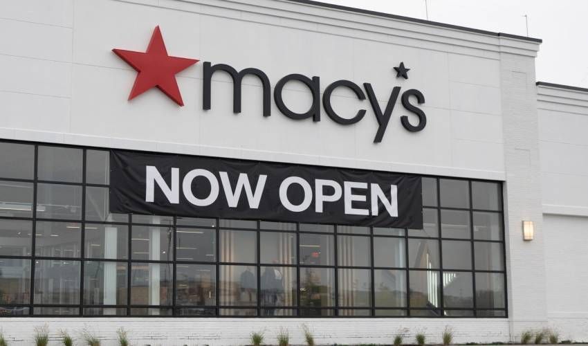 Ünlü giyim devi iflasın eşiğinde: 167 yıldır faaliyet gösteriyordu! 66 şubesi aniden kapatıldı