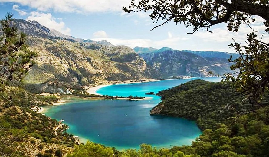 ChatGPT'ye göre Türkiye'nin en iyi 5 turistik yeri! Yapay zekanın şaşırtan önerileri