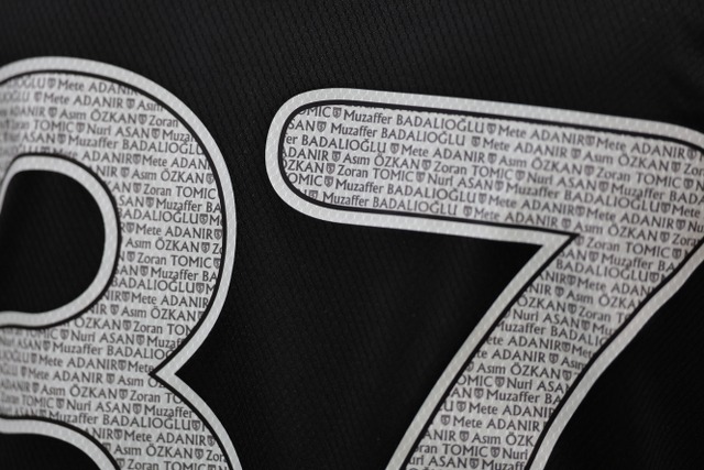 Samsunspor'un 20 Ocak için çıkarttığı siyah formada o detay takdir topladı