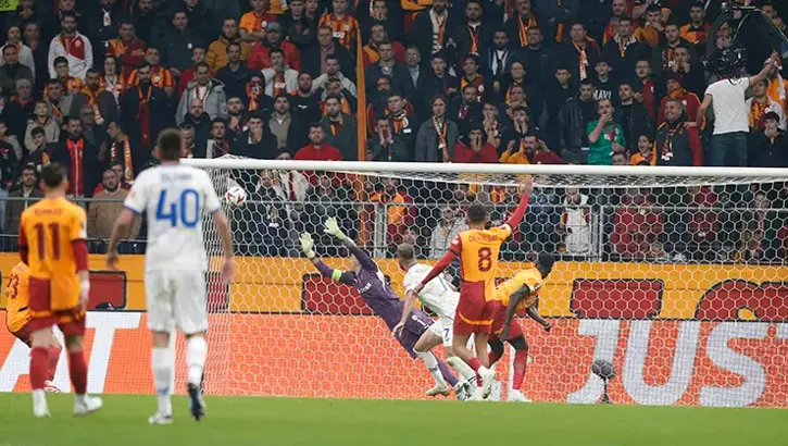 Galatasaray'ın yıldızının o hatası sarı-kırmızılıları yaktı!