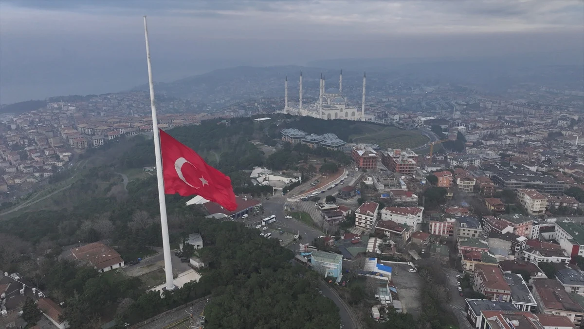 Cumhurbaşkanı Erdoğan’dan Bolu’ya taziye ziyareti: 76 kişi için Milli yas!