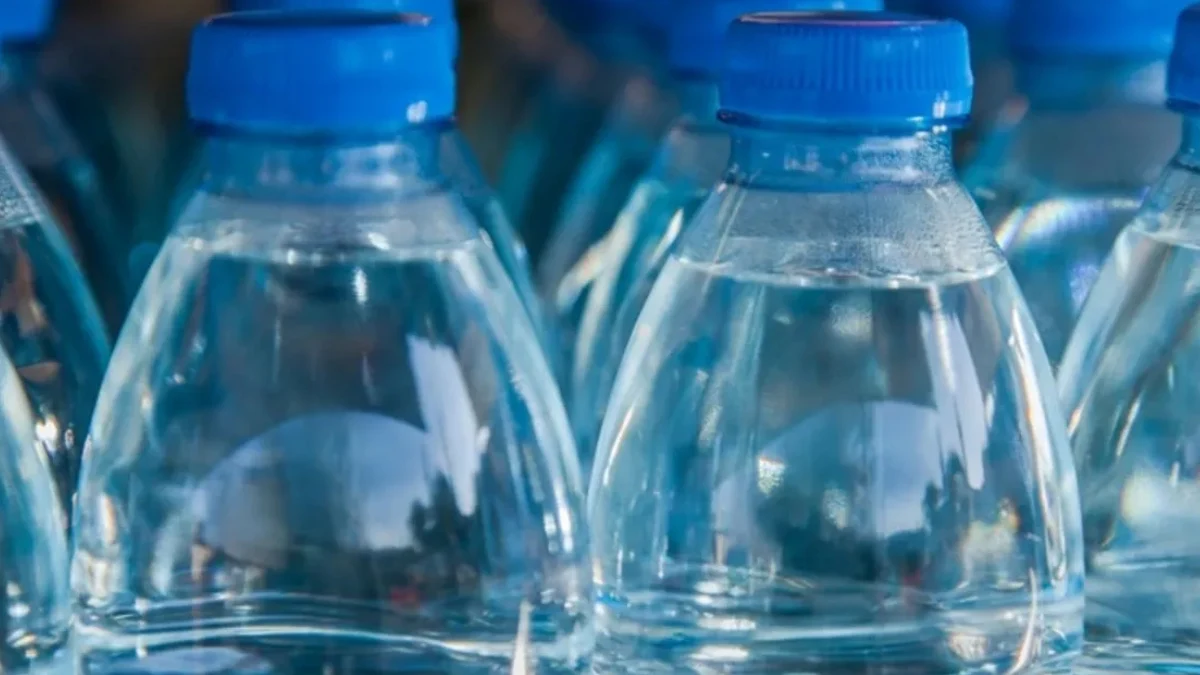 Plastik şişe kullanmak, sağlığa büyük tehlike: Kanserden kalp hastalıklarına