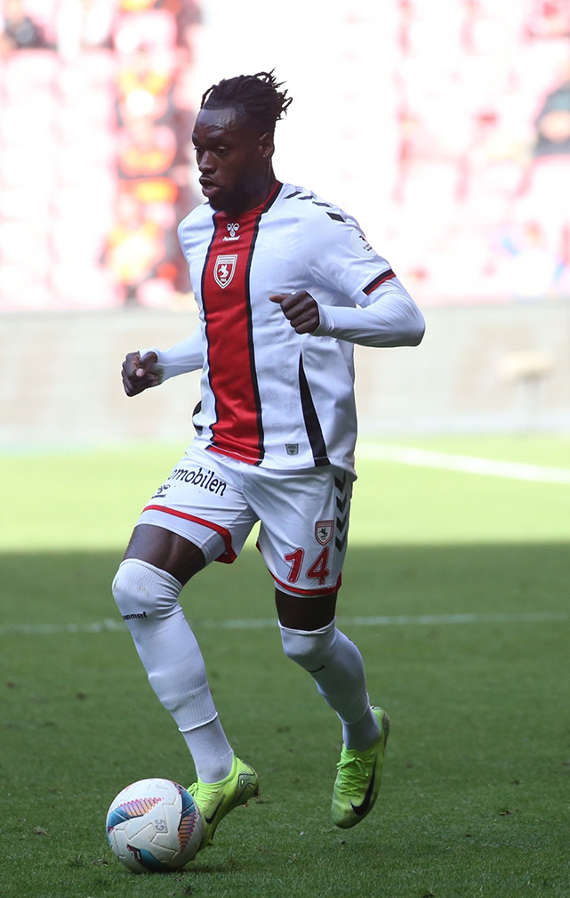 Samsunspor'da 5 futbolcu ceza sınırında