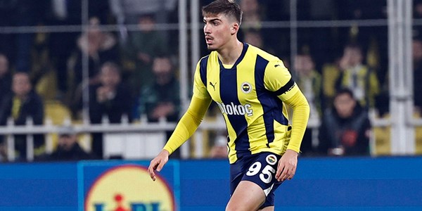 Mourinho, Yusuf Akçiçek için kadrodaki yerini garantiledi