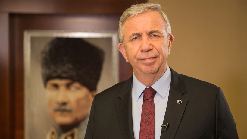 En beğenilen siyasetçiler açıklandı: O isim liderler arasında fark yarattı