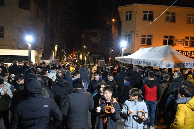 Samsun'da Ladik Belediyesi'nden Miraç Kandili simidi