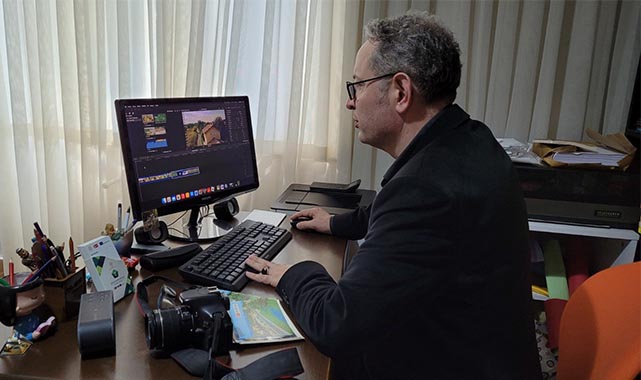 Samsunlu öğretmen mezun olduğu okulun hikayesini belgeselle canlandırdı