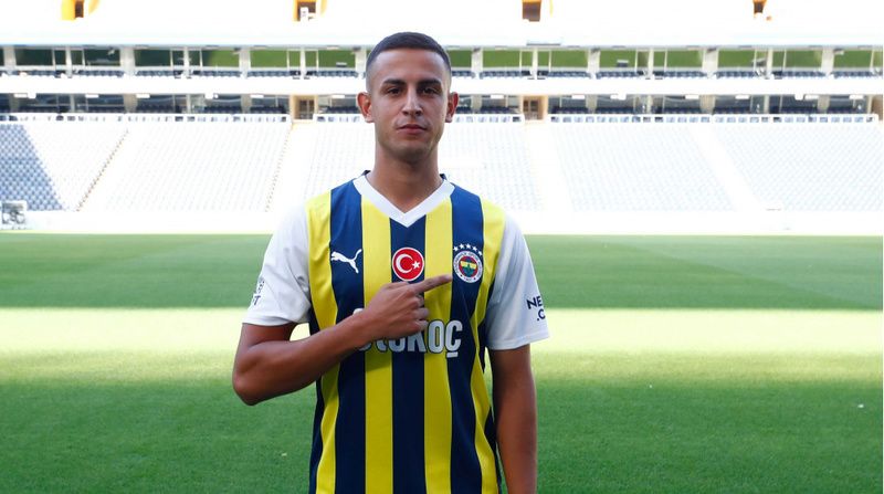 Fenerbahçe'de 6. ayrılık gerçekleşti: Transferler hız kazanıyor!