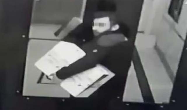 Kargocu kılığında öğrenciyi dolandırdı