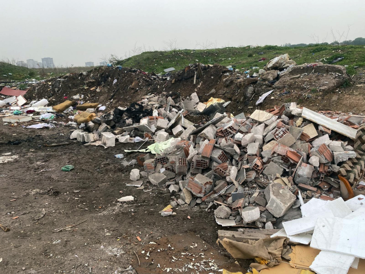 Bursa'da kaçak hafriyat dökenlere 2 milyon lira ceza kesildi