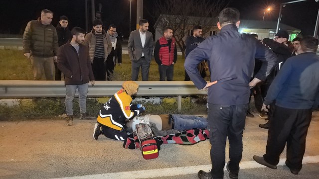 Kaza yaptı, alev aldı! 1 ölü, 1 yaralı