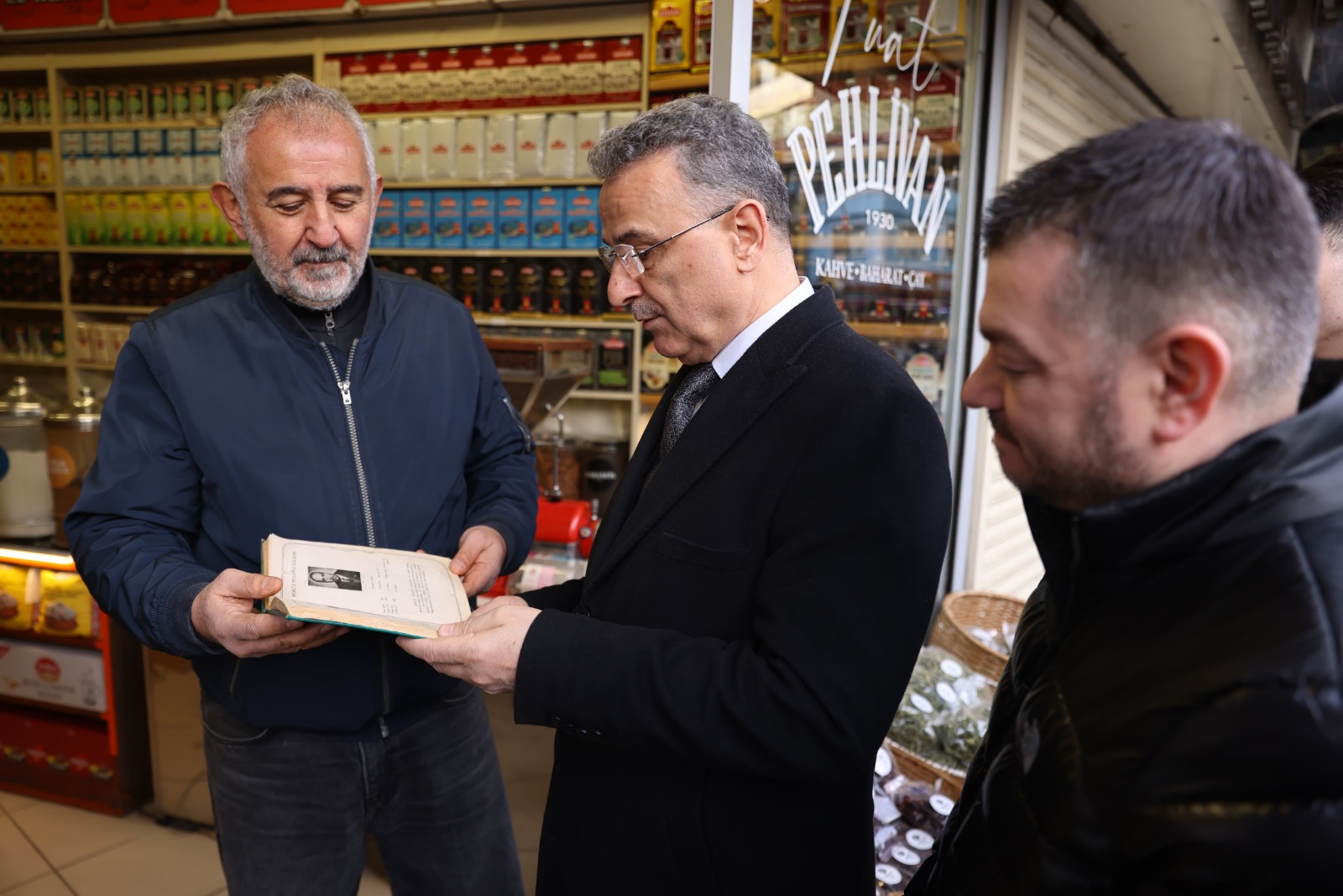 İlkadım’da hizmet aşkı: Başkan Kurnaz “Esnafımız ve halkımız bizim gücümüz”