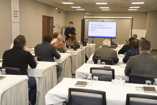 Samsun TSO iş dünyasına yönelik eğitimlerine devam ediyor