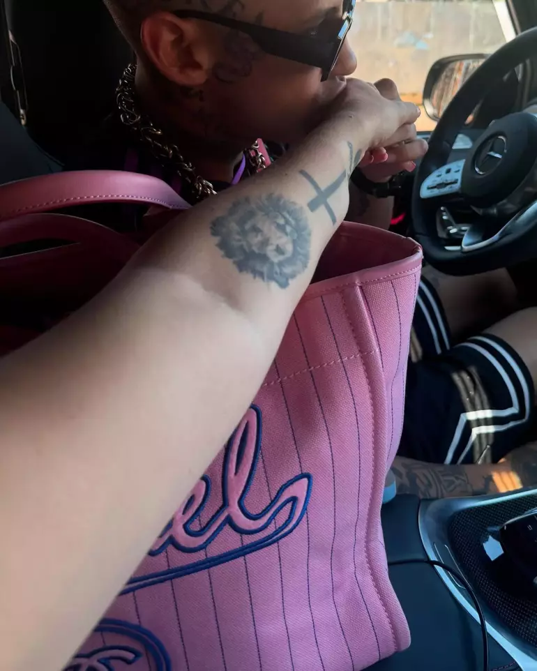 Wanda Nara’dan şaşırtan aşk paylaşımı!