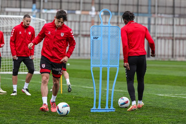 Samsunspor Atakaş Hatayspor maçı hazırlıklarına başladı