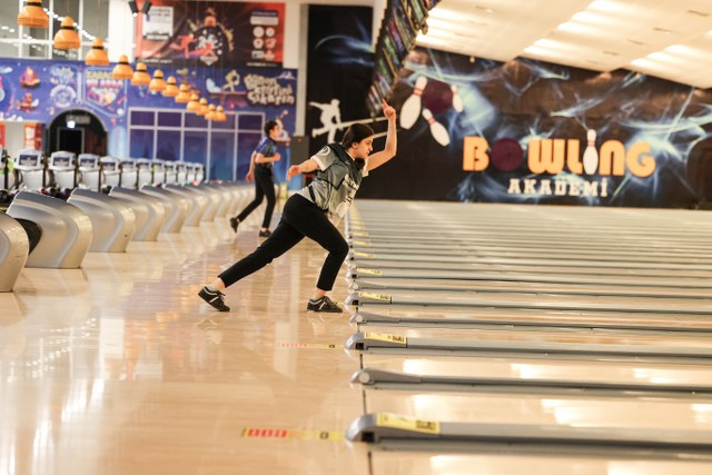 Samsun'da düzenlenen Bowling Gençler Türkiye Şampiyonasında Samsun birinci oldu