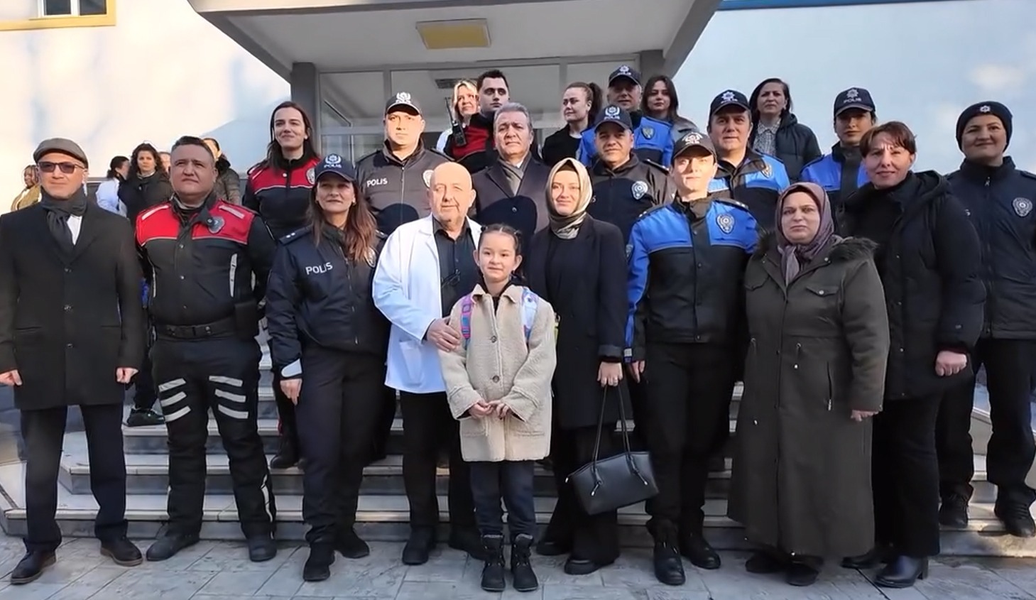 Samsunlu şehit Atakan Arslan'ın kızı Eylül'ü babasının arkadaşları yalnız bırakmadı