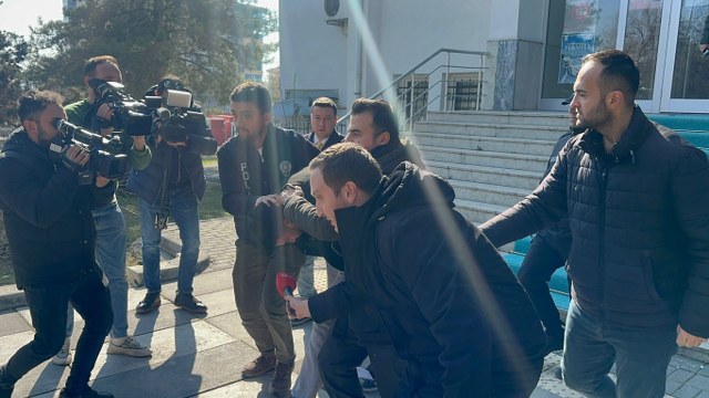 Erkek arkadaşının barışma teklifini ret etti! Dehşeti yaşadı