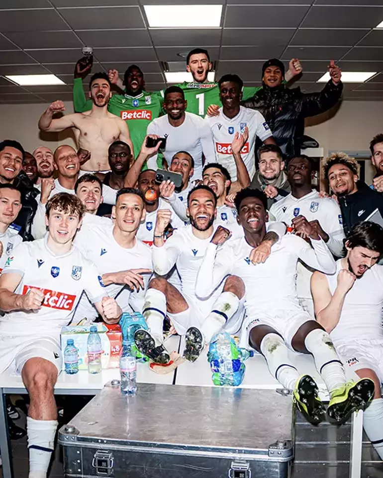 Samsunspor Başkanı Yüksel Yıldırım'ın Fransa'da sahibi olduğu takım Dunkerque Lille'i eledi