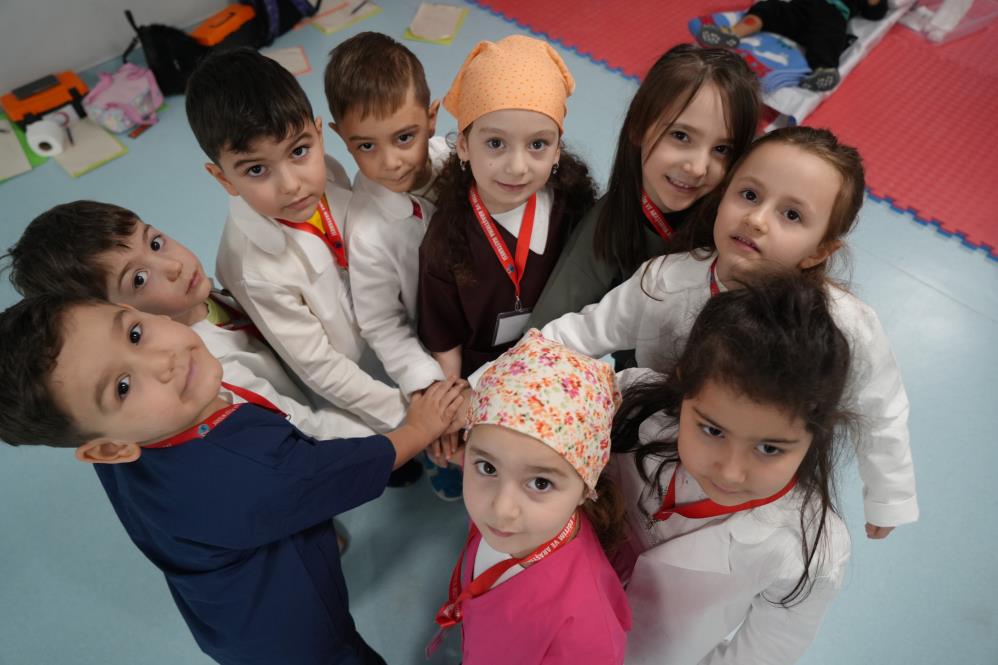 Samsun'da minikler deprem tatbikatı yaptı