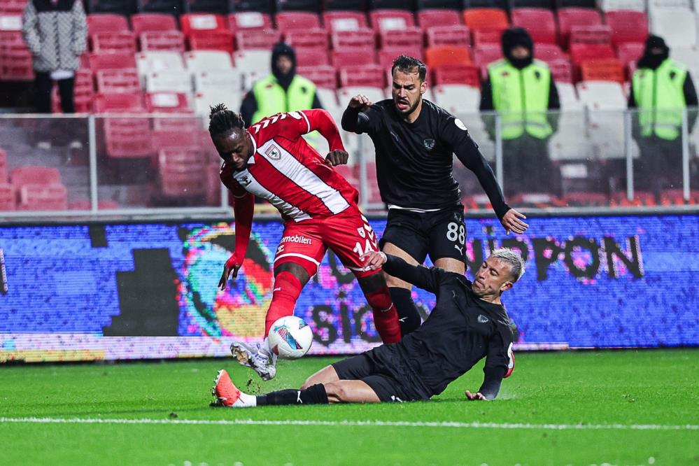 Samsunspor Hatayspor'u mağlup etti