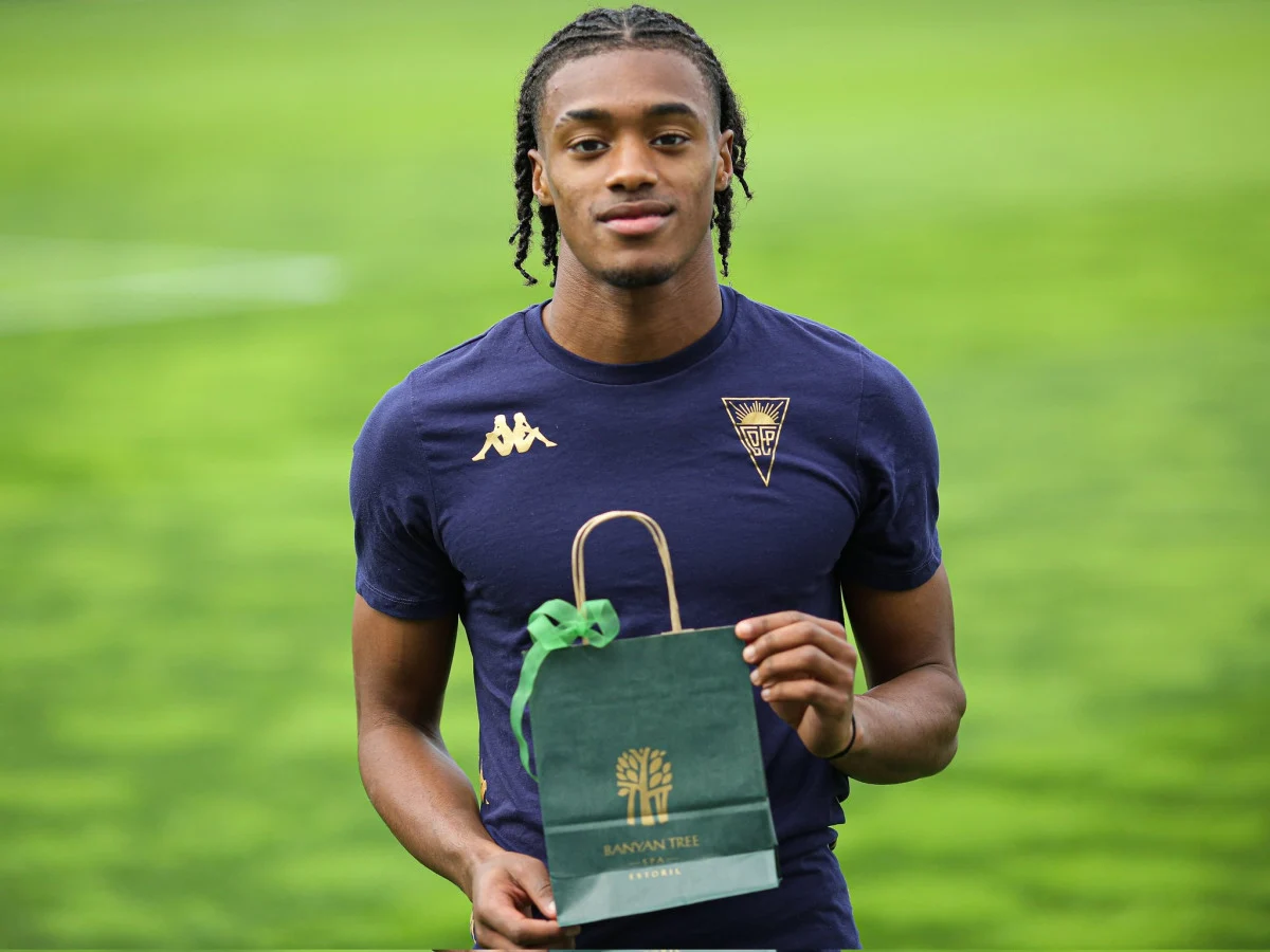 Galatasaray'dan sürpriz sağ bek hamlesi!