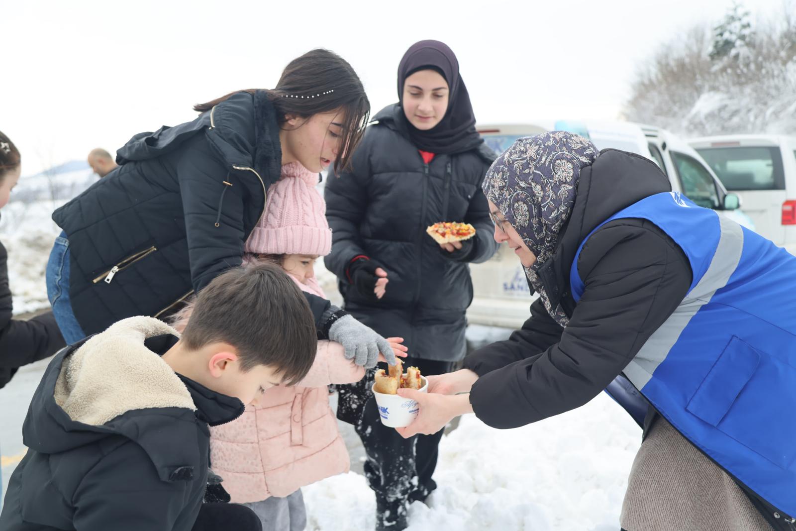 Canik Belediyesi'nden çocuklara sürpriz