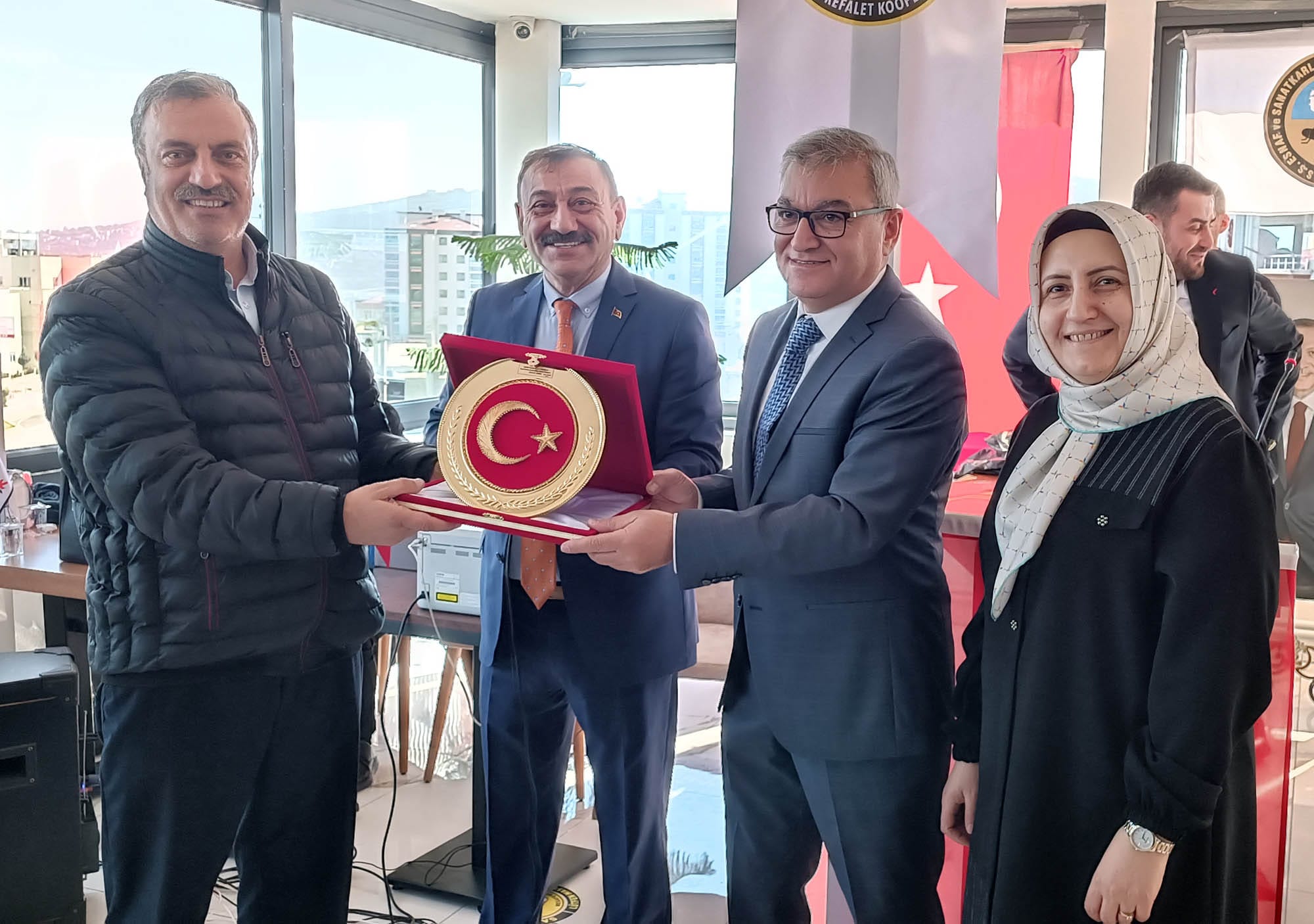 Metin Sinecek: Esnaf gülerse Türkiye güler